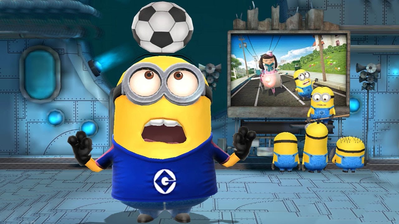 Despicable Me 2 - Minion Rush : Soccer Minion Vs Meena In Residential Area ! Halloween