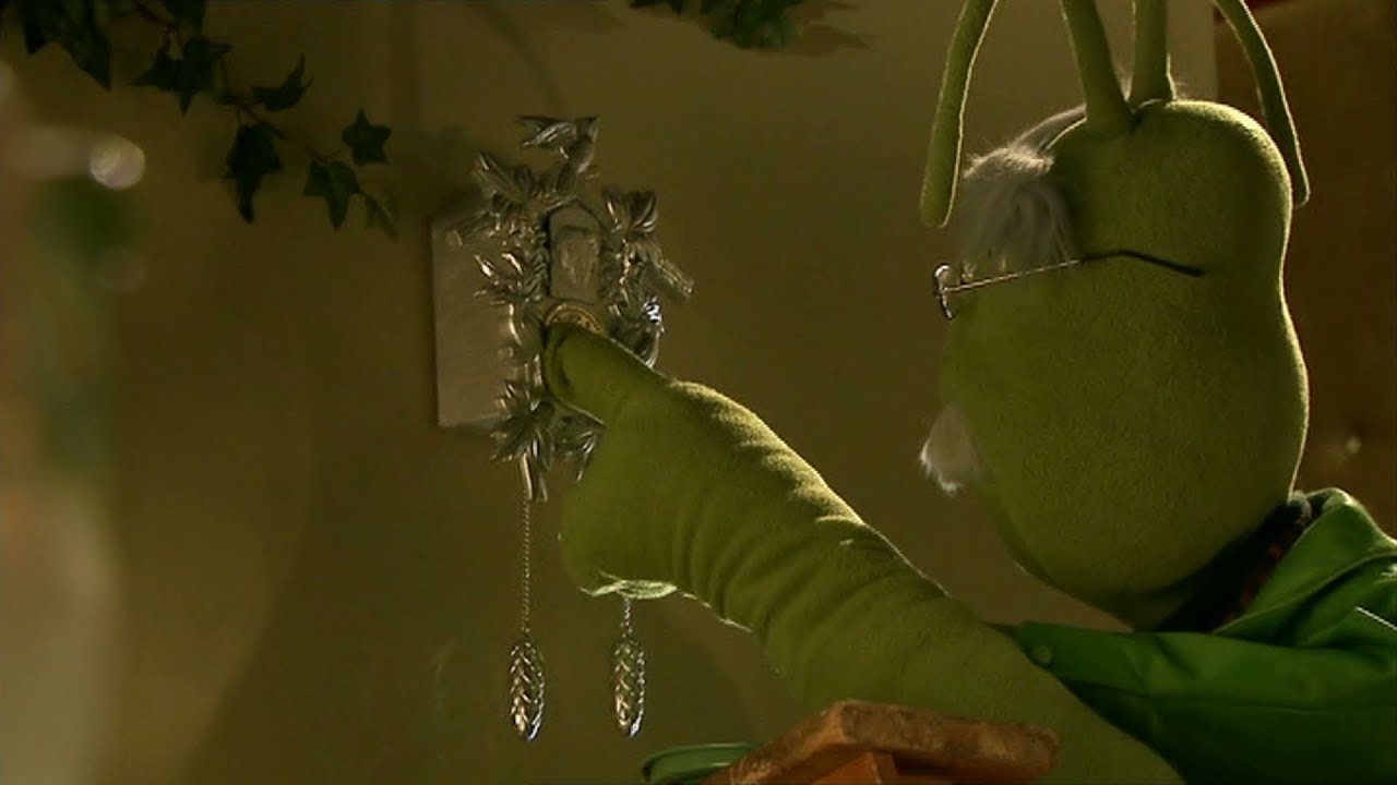 Hotell Kantarell S01 - E01