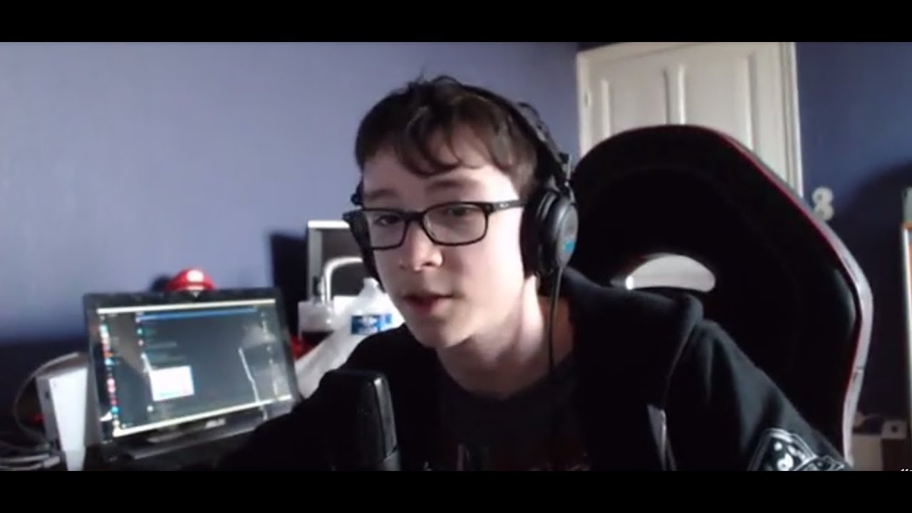 5 Minutes of Highlight from ThePooN Stream #1