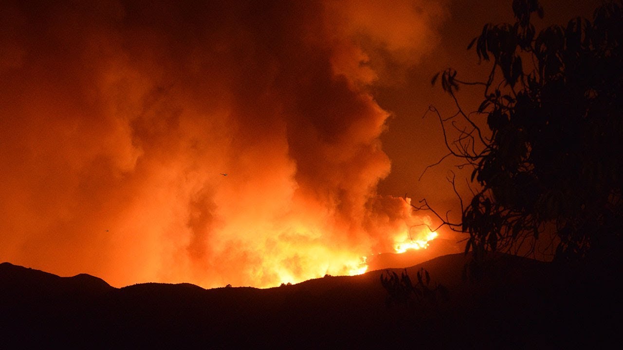 LIVE: Thomas Fire burning in Santa Paula - KEYT Broadcast