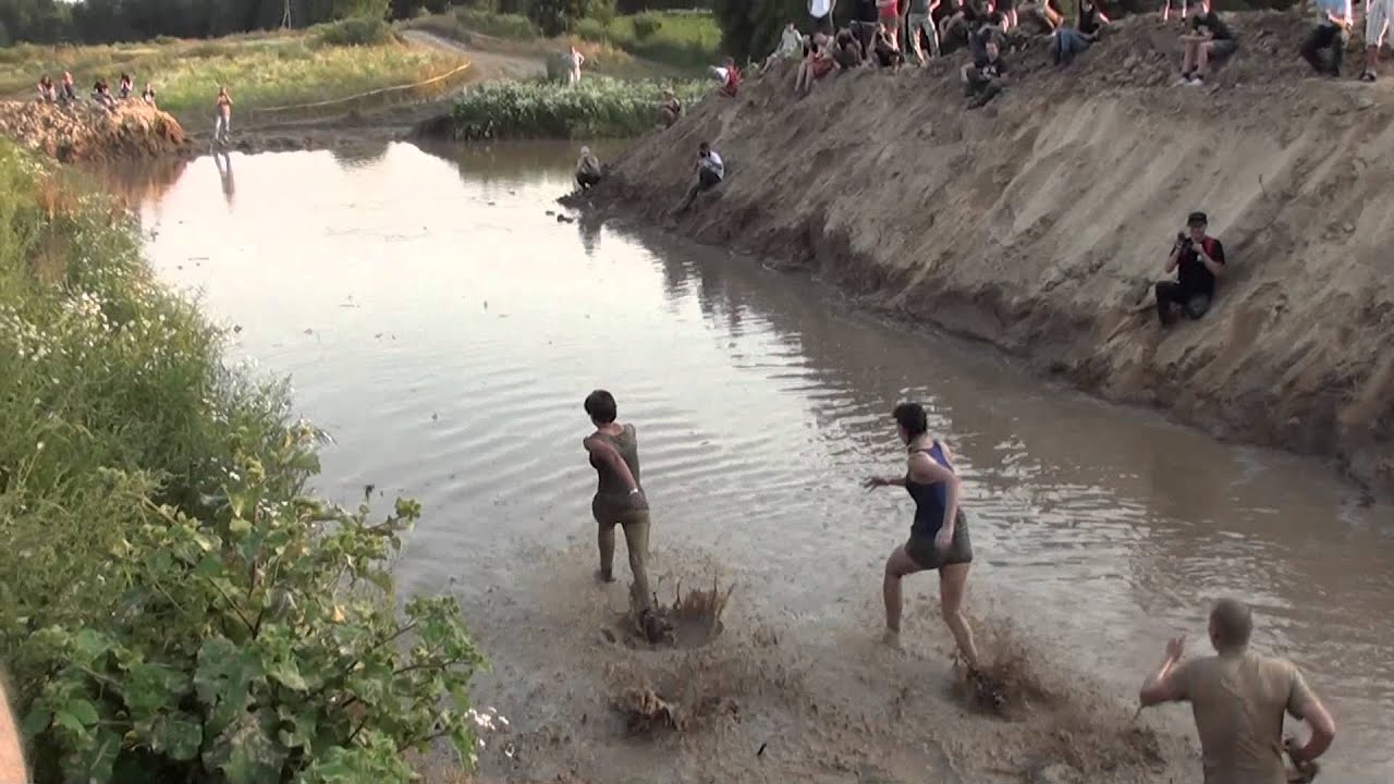 Mudparty 2013-07-06 - Edyta vs Jagoda