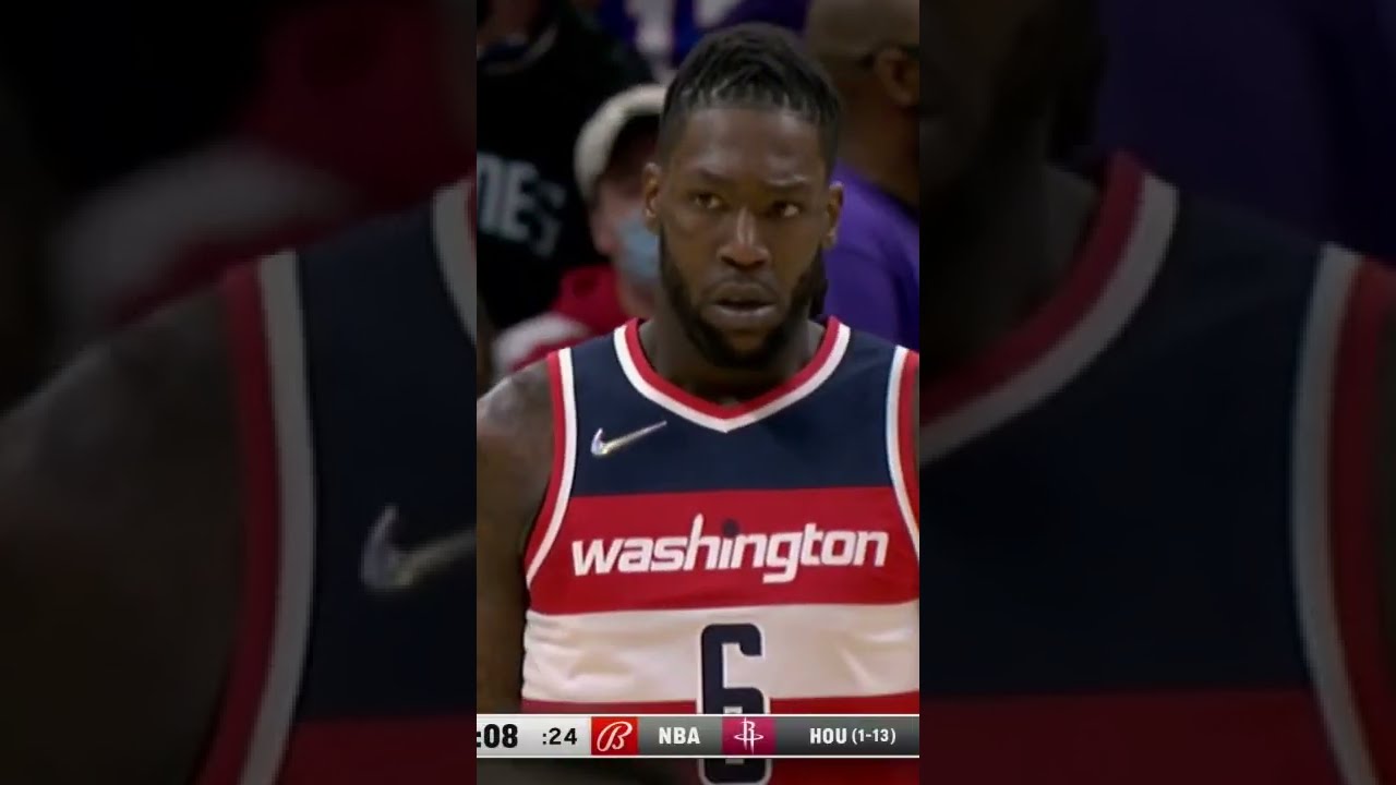 Montrezl Harrell&rsquo;s DENIAL leads to Bradley Beal&rsquo;s quick 3 👏 | #Shorts