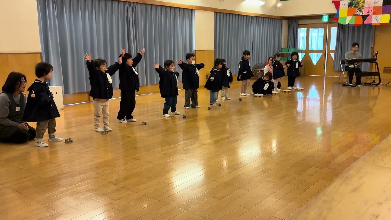 2025音楽会総練習年少　合奏・斉唱　ハメハメハ大王