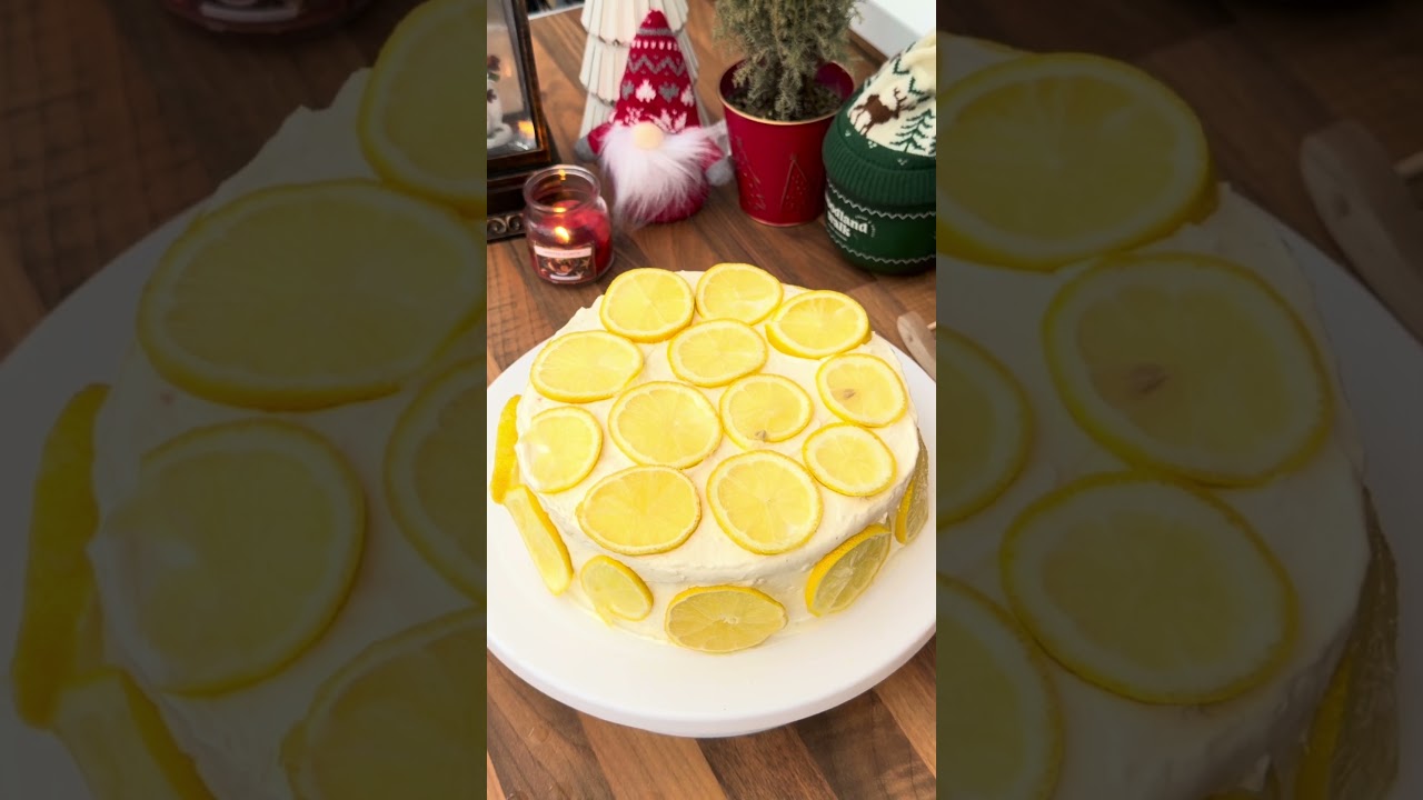 Genoise Sponge and Lemon Diplomat Cream Cake 