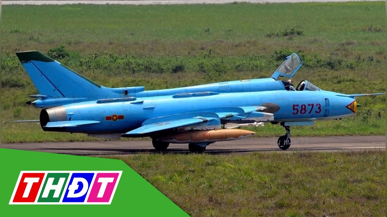 Y&ecirc;n B&aacute;i: Rơi m&aacute;y bay trong l&uacute;c huấn luyện, phi c&ocirc;ng hy sinh | THDT