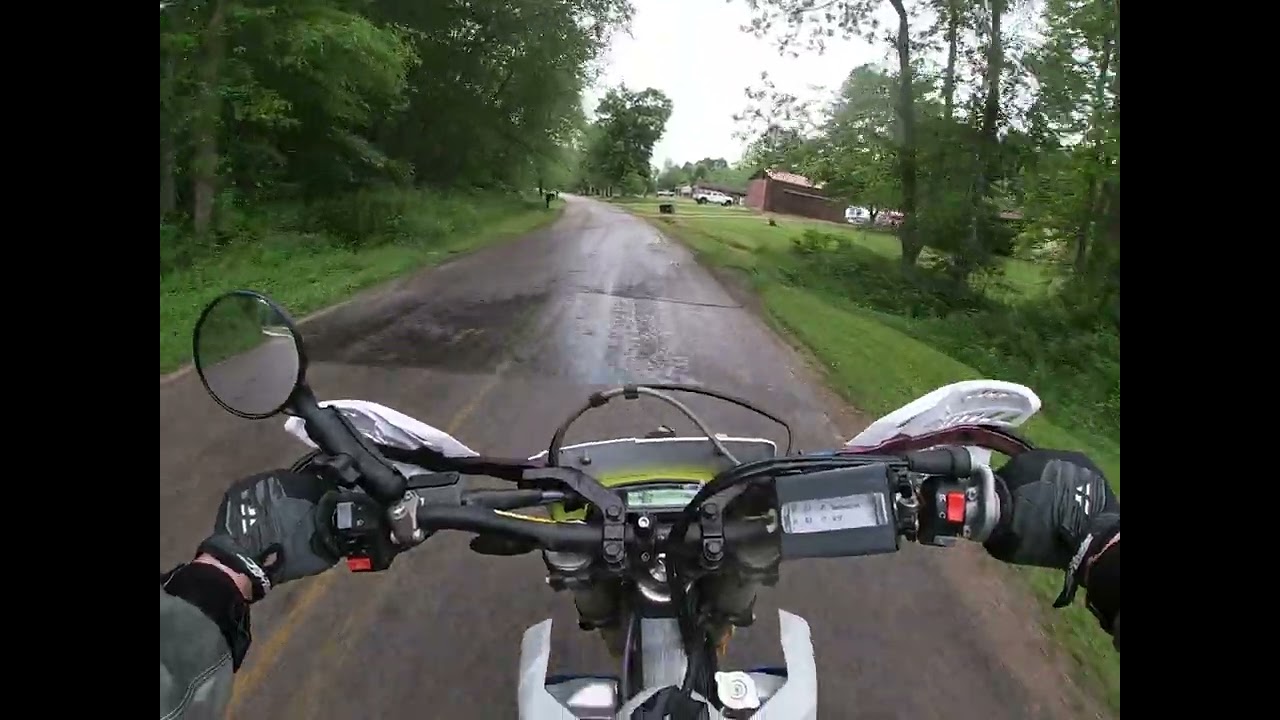 Part 3 crane to the face at 1:08 and lunch stop Vinton county airport