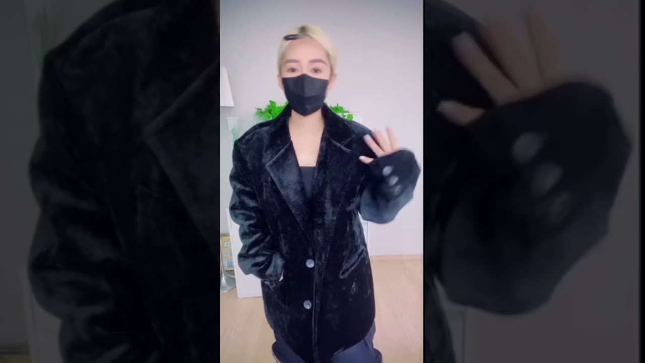 비싸게 팔다 걸려서 가격 안 밝히고 헌옷 판매 중