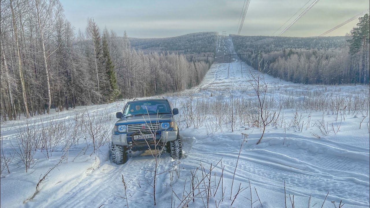 Крутые горы, подъем по ЛЭП. Сломалась лебедка в подъёме. Mitsubishi Pajero 33’ Cooper Discoverer STT