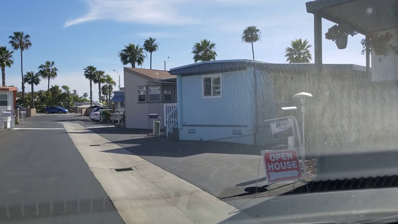😏 La Salina Mobile Home Park, right across the road from the beach!
