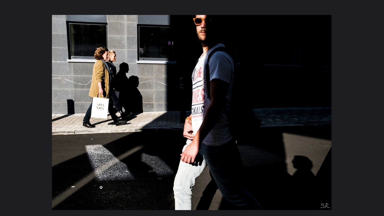 Street Photography: Light Transitions