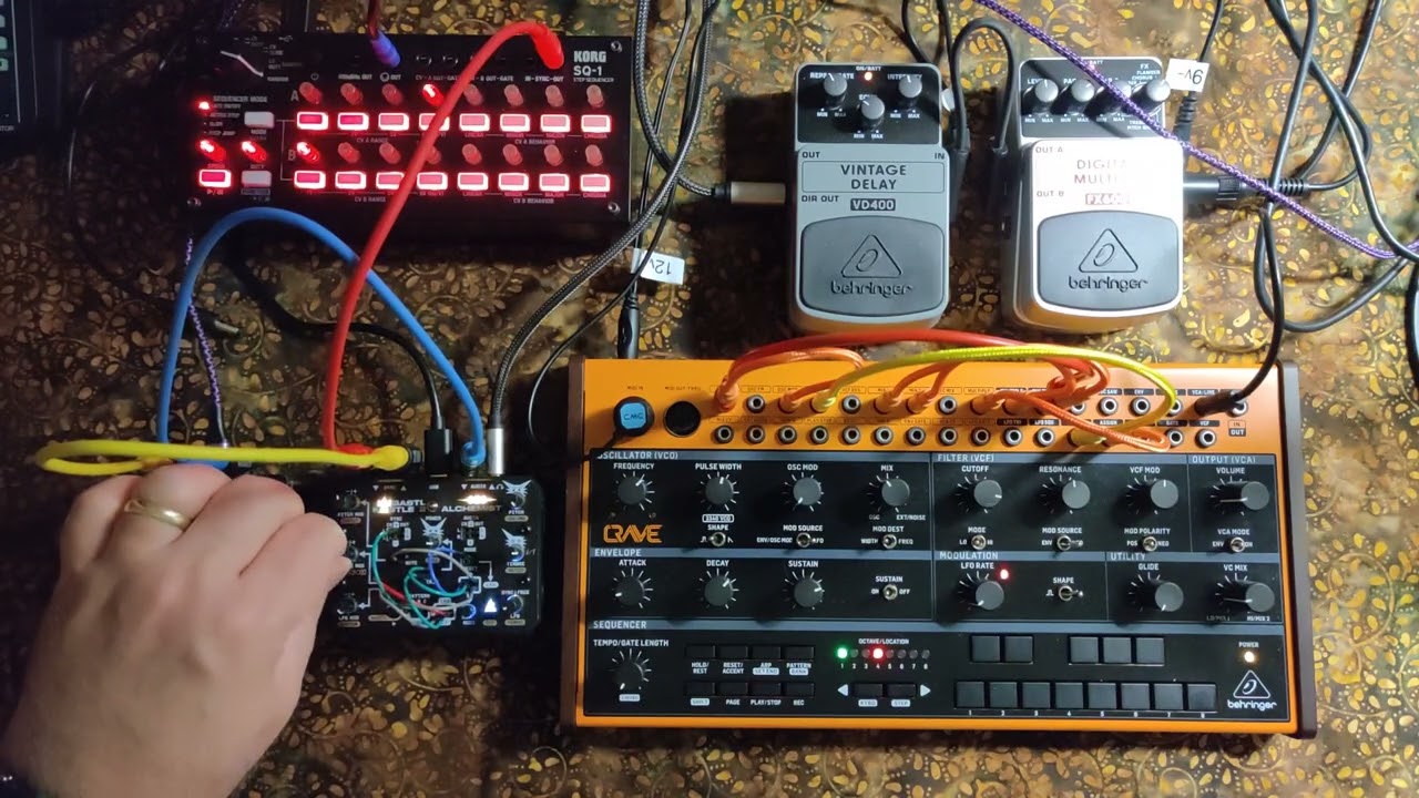 #jamuary2026 ... High Weirdness at the Hydrogen Bar... [Crave] [SQ-1] [Alchemist] [Kastle Drum]