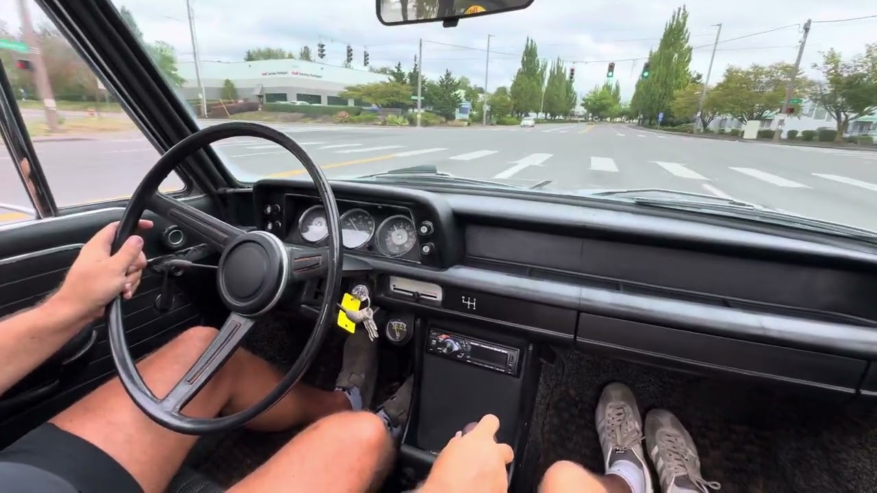 1970 BMW 2002 Driving 