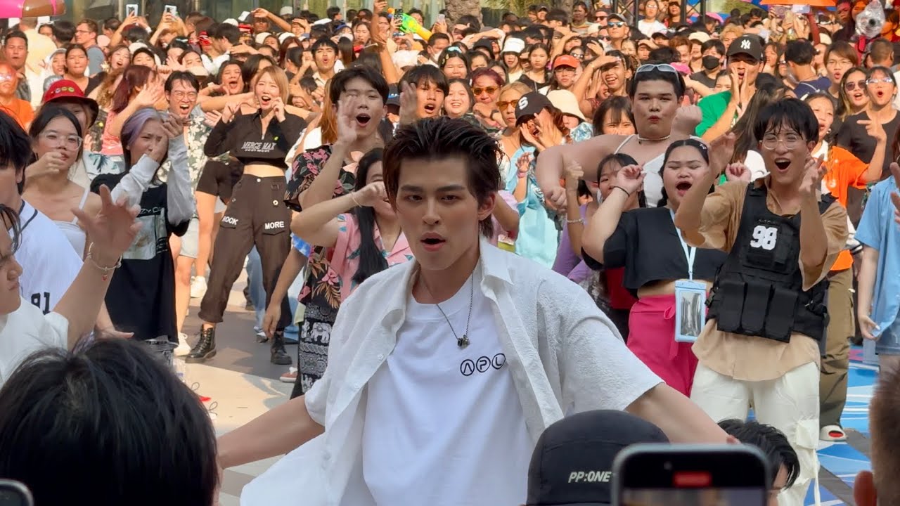 [Fancam] ฉ่ำ(CHARM) - Flash Mob Dance x LYKN,Joong,Pond | Siam Paragon | Apr 14, 2024