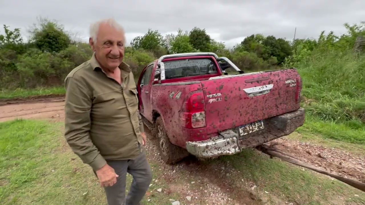 Rescatando a mi abuelo en el barro 