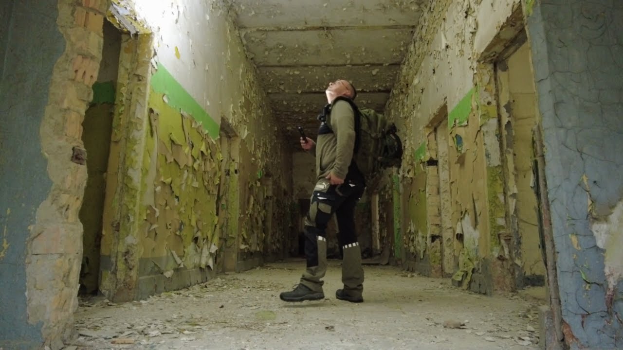 Die Herausforderung / Erkundung eines ehemaligen Militärobjekt / GSSD / Bunker / Kaserne