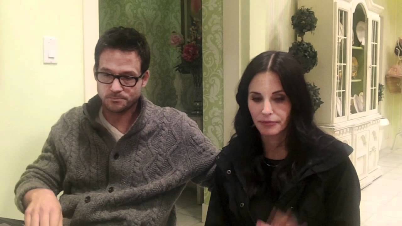 COUGAR TOWN: Courteney Cox and Josh Hopkins on Jules and Grayson's Baby Dilemma