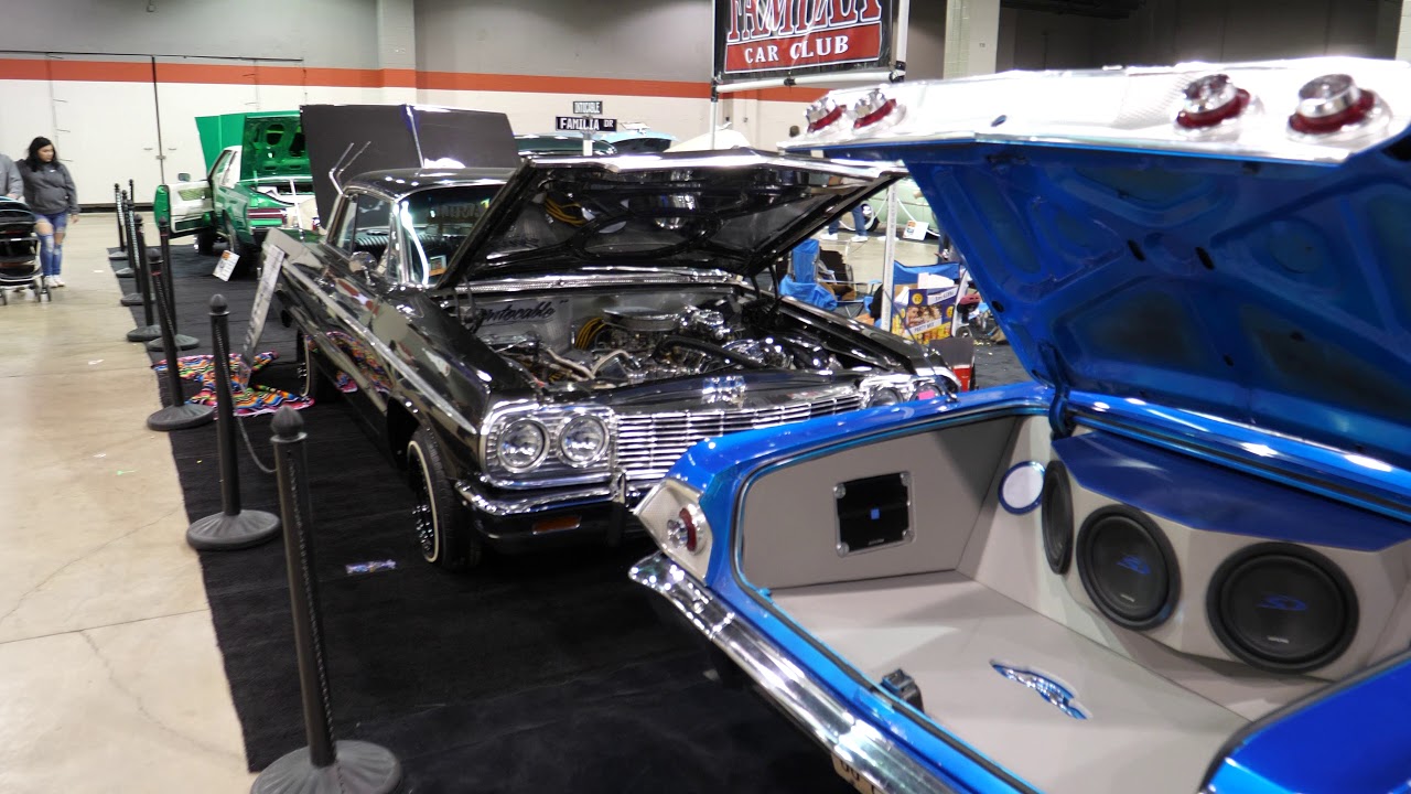 Lowriders and Donks at World of Wheels Car Show Chicago 2019 [4K]