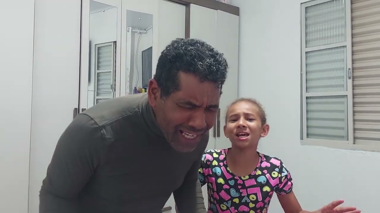 Meu Deus tente não se emocionar pai e filha 