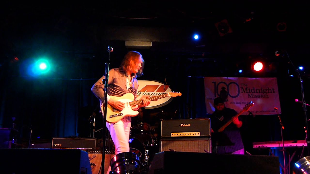 Robben Ford - Freedom - 1/11/14 Musician's Institiute - Hollywood, CA