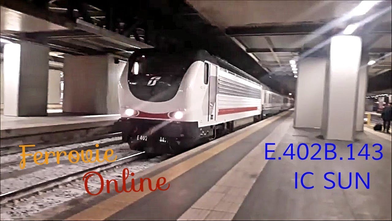Arrivi e partenze nella Stazione di Roma Termini.