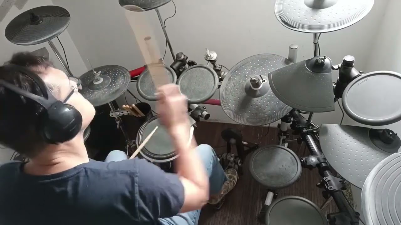 Guns N' Roses - Right Next Door to Hell. Drum cover.