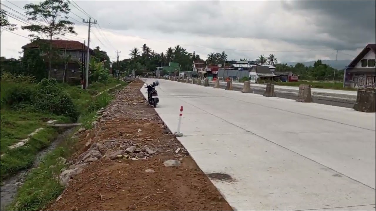 Dijual tanah strategis & prosepektif di jalan klanggon - tempel. Banyurejo, tempel ,Sleman. Yk