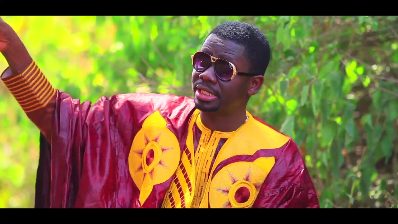Alassane Mbaye griot des vip - Astou Baly MBACKE