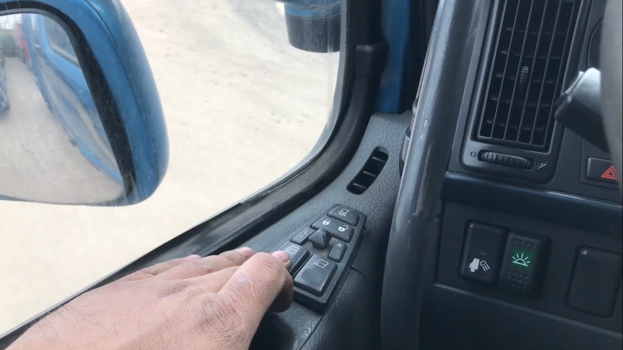 Volvo FH не працює склопідйомник права сторона