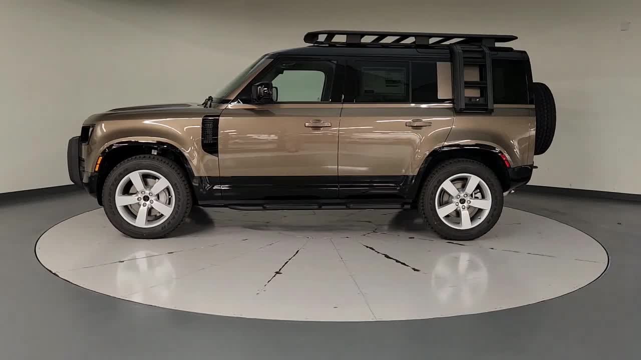 2026 Land Rover Defender 110 X-Dynamic SE TX Friendswood, Pearland, Houston, Pasadena, League C...