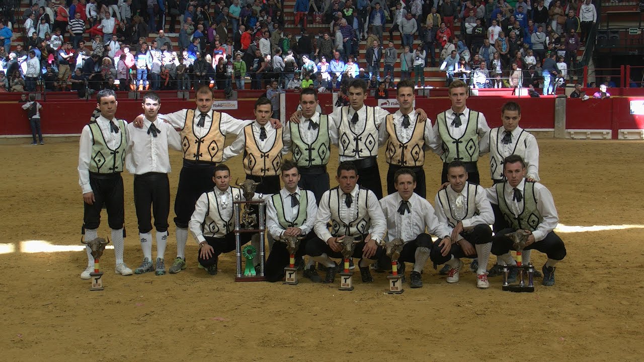Concurso toropasi&oacute;n El pilar 2013 (VAQUERO)