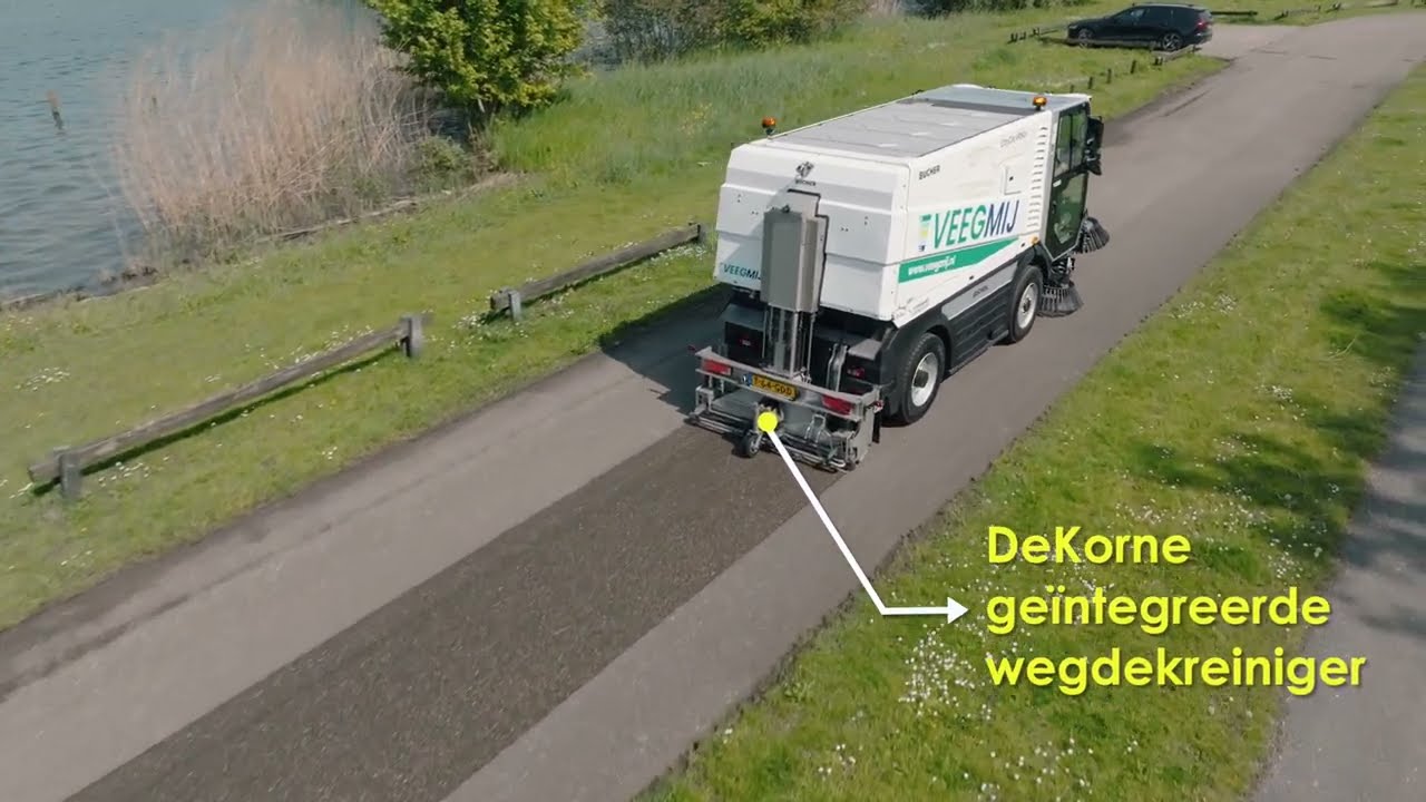 Bucher CityCat VR50e compacte elektrische veegmachine met wegdekreiniger