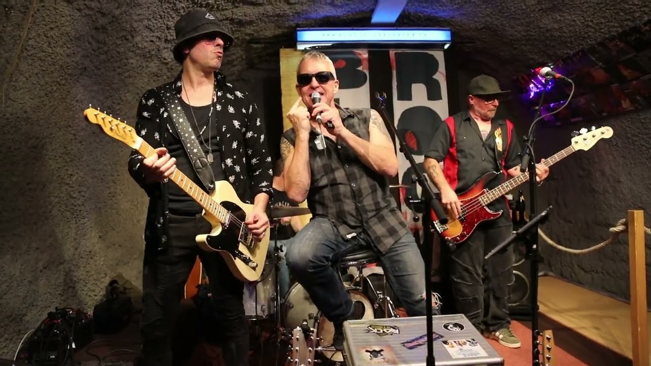 Rawland am 7.11.2025 beim Bluesclub Bühler im Bogenkeller