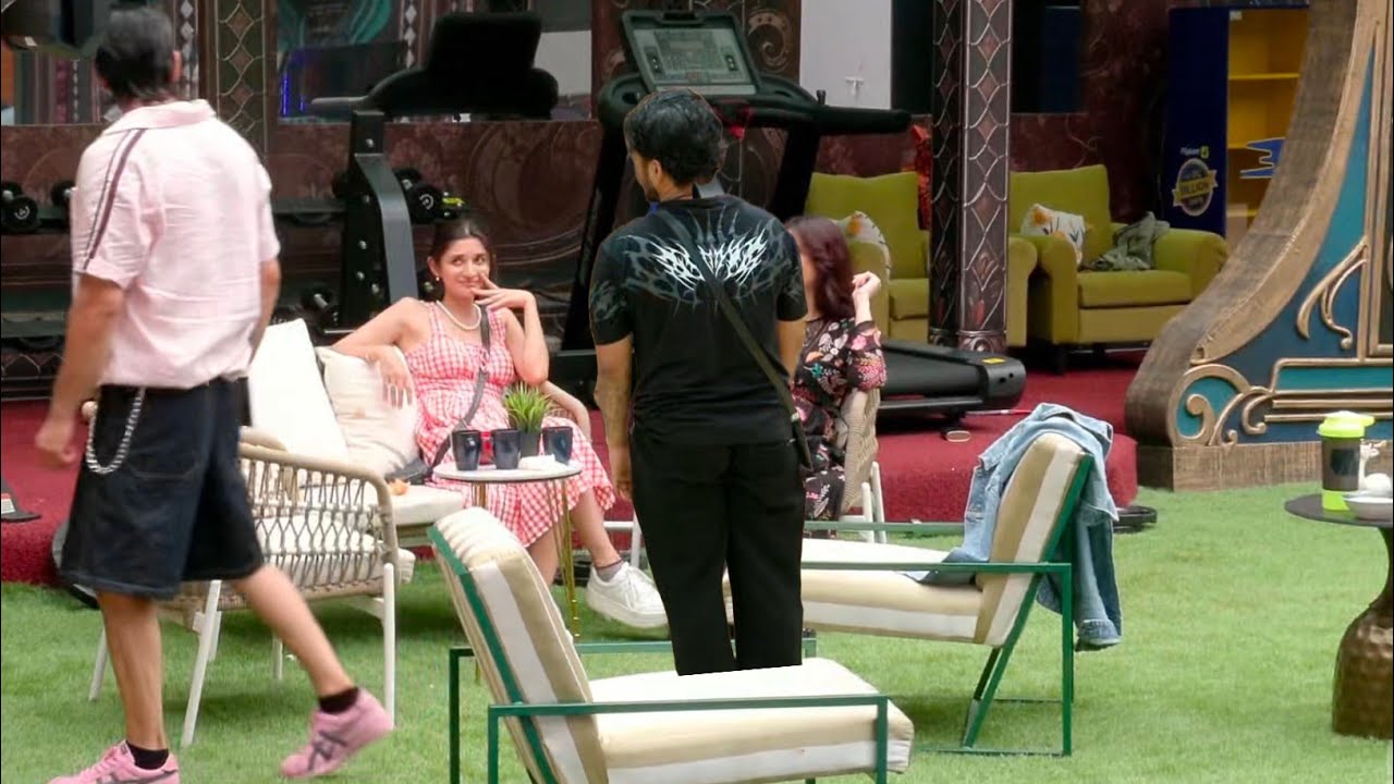 Bigg Boss 20 Live Feed ; Kanika Ne Gullu Ke Sanm Me Scout Ko Bulaya Bat Kar Ne , Gullu Hua Ghusa 