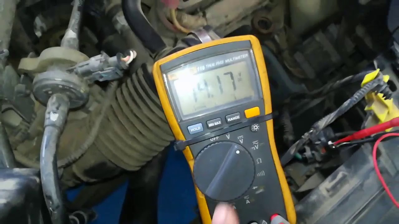 Porque Falla ventilador y Como cambiar  de un  Ford fiesta 2012 a 2018
