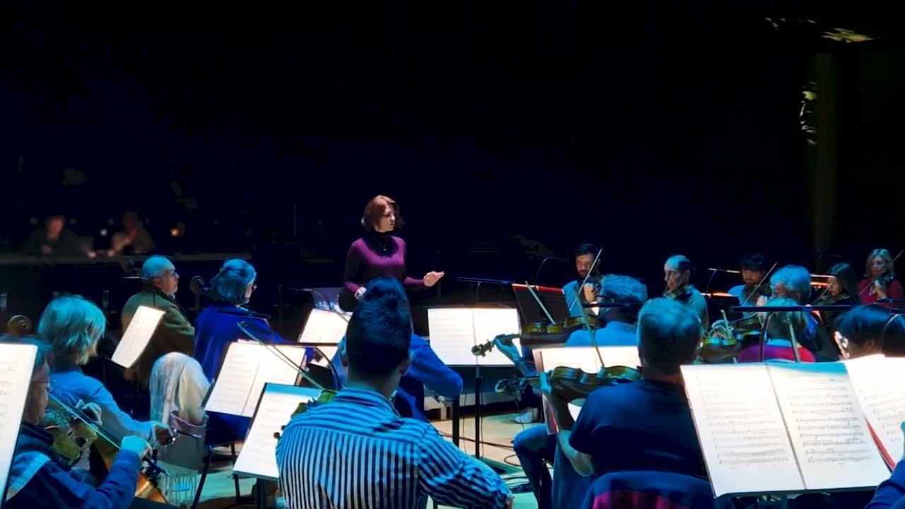 Bellini - Norma - Sinfonia. Direction Bertille Monsellier