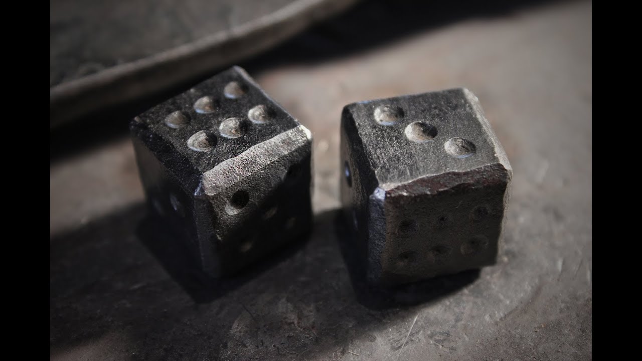 Making steel dice and wooden carrying box