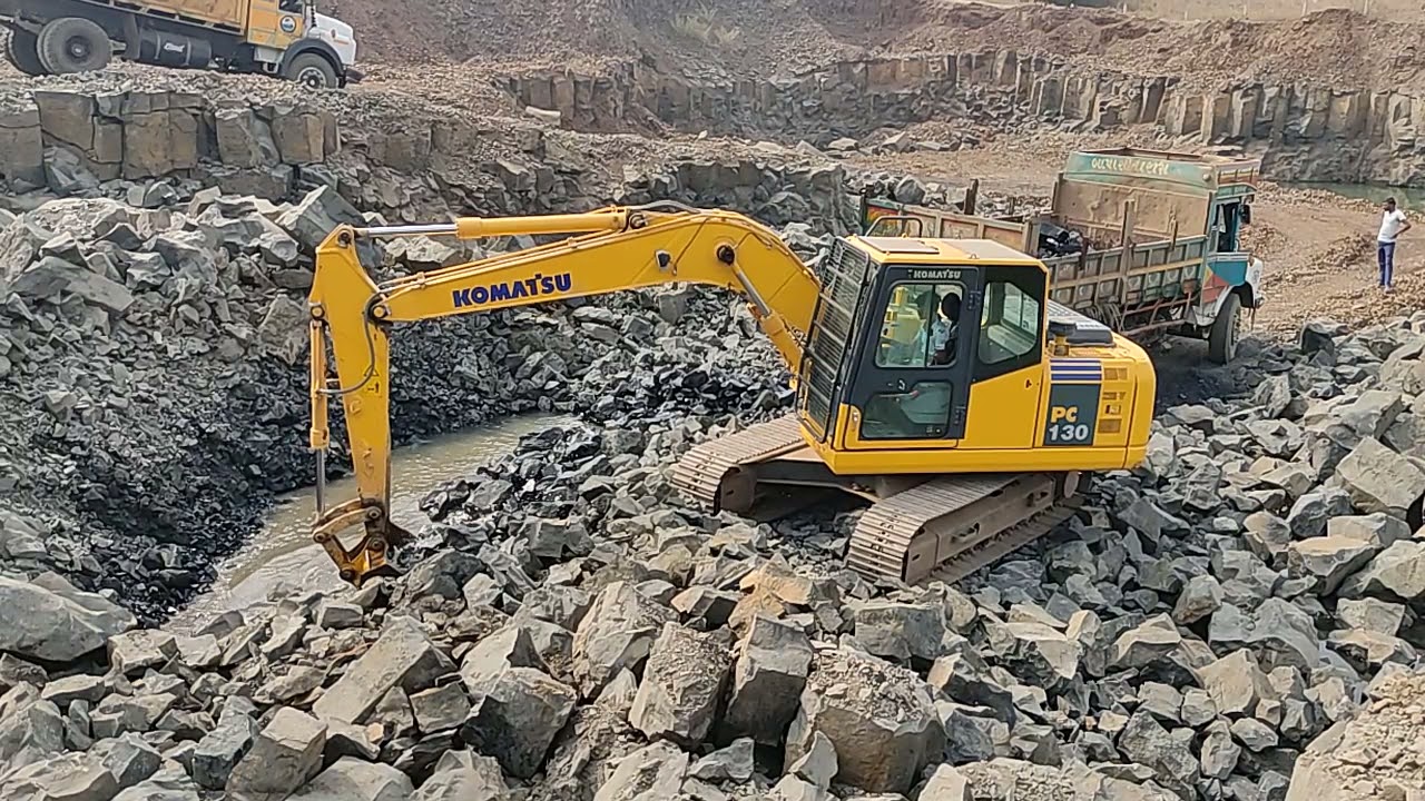 Komatsu PC130-7 Stone Mining Application, Quarry Application #TruckLoading