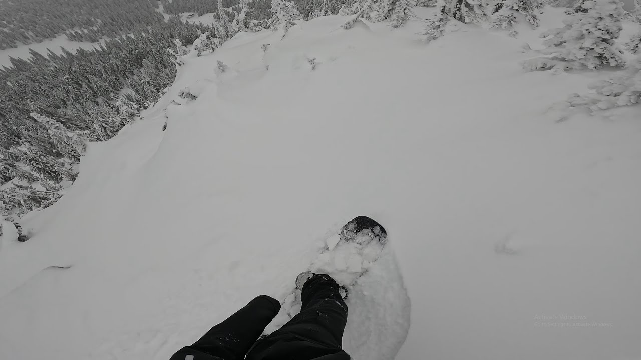 POV: First Time SNOWBOARDING ALONE at BIG WHITE Ski Resort!