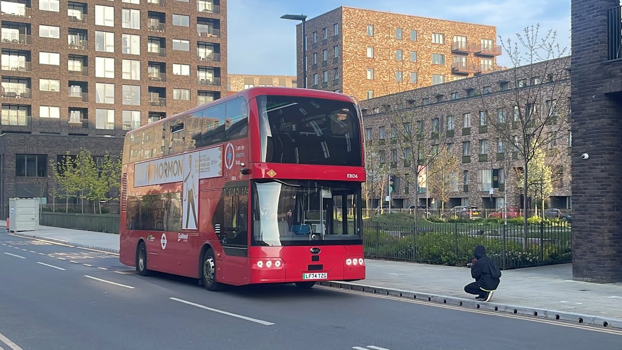 A Short Ride through the Silvertown Tunnel on london Bus Route 129 (Front View Journey)