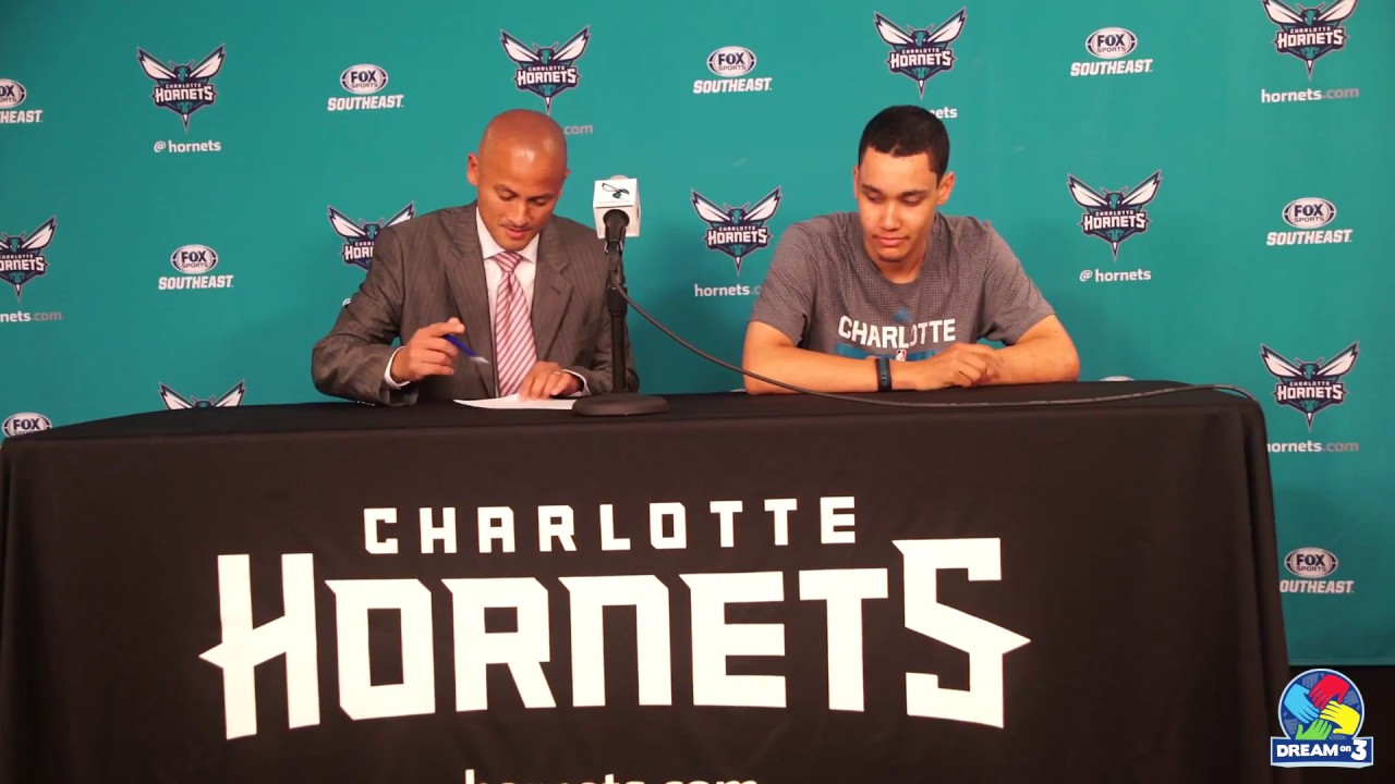 The Charlotte Hornets Offer Dream Recipient Brandon A One Day Contract!