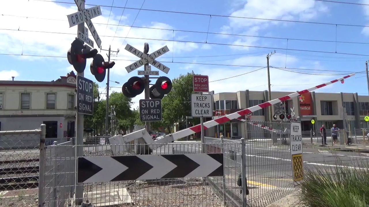 Hudsons Rd Level Crossing, Spotswood