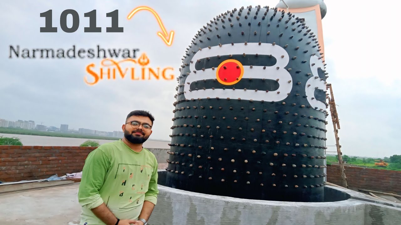 Surat mein yaha hota hain ek saath 1011 Narmadeshwar Shilvling ka Abhishek | Sawan Special 