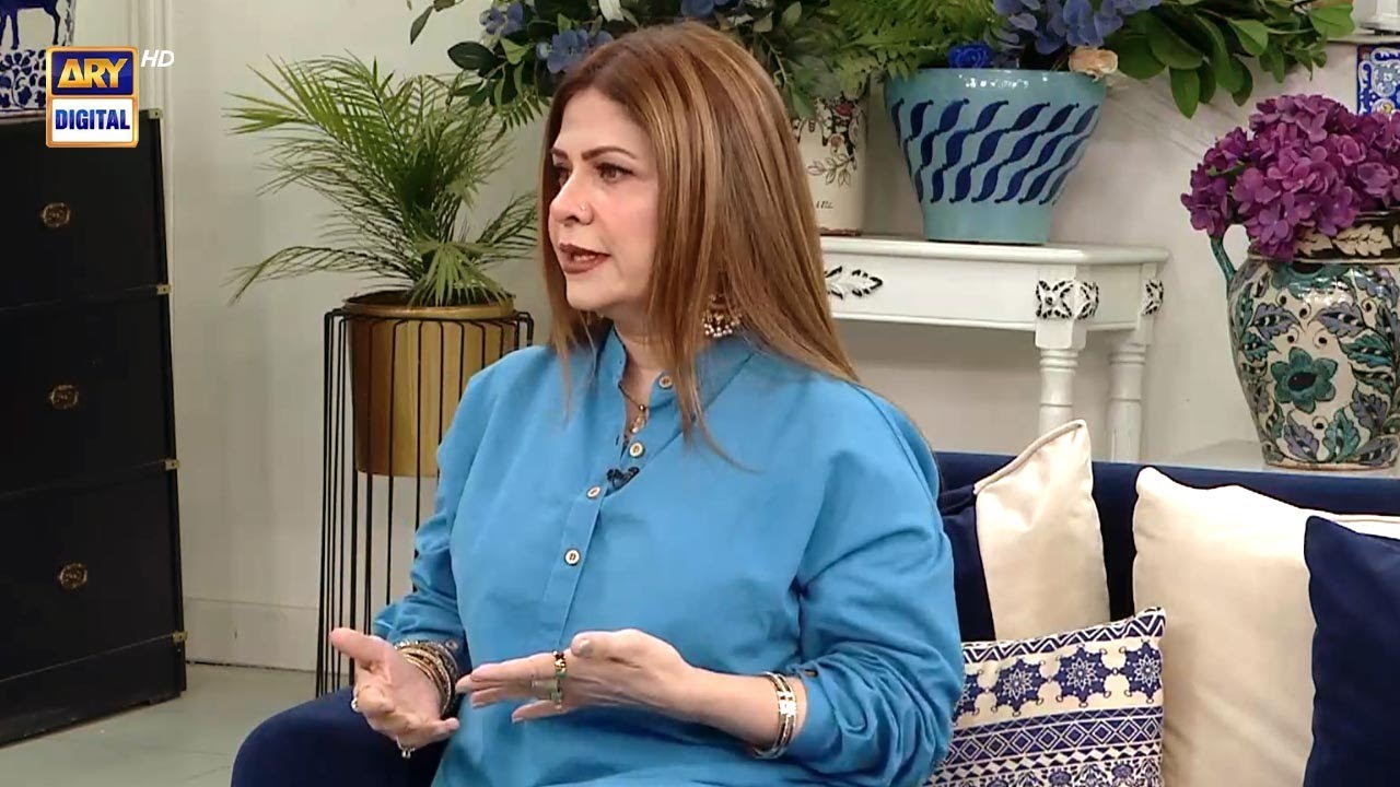 Mujhe Parwah Nahi Hai Ke Log Kya Kahenge | Amber Khan