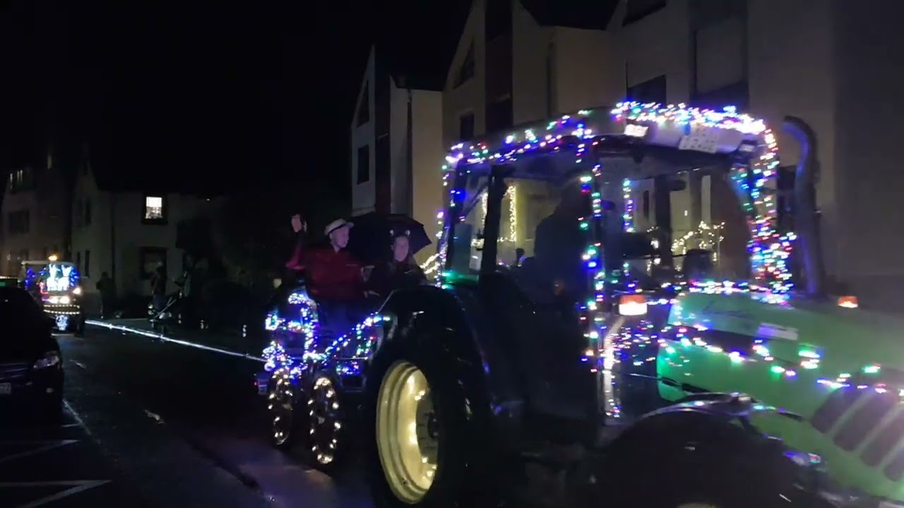Traktorlichterfahrt 07.12.2025 Weingarten (Baden) Teil 2