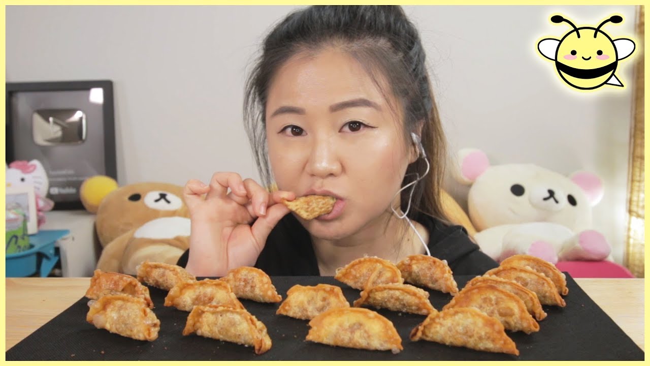 ASMR DEEP FRIED SPICY FIRE DUMPLINGS | Eating Sounds | No Talking