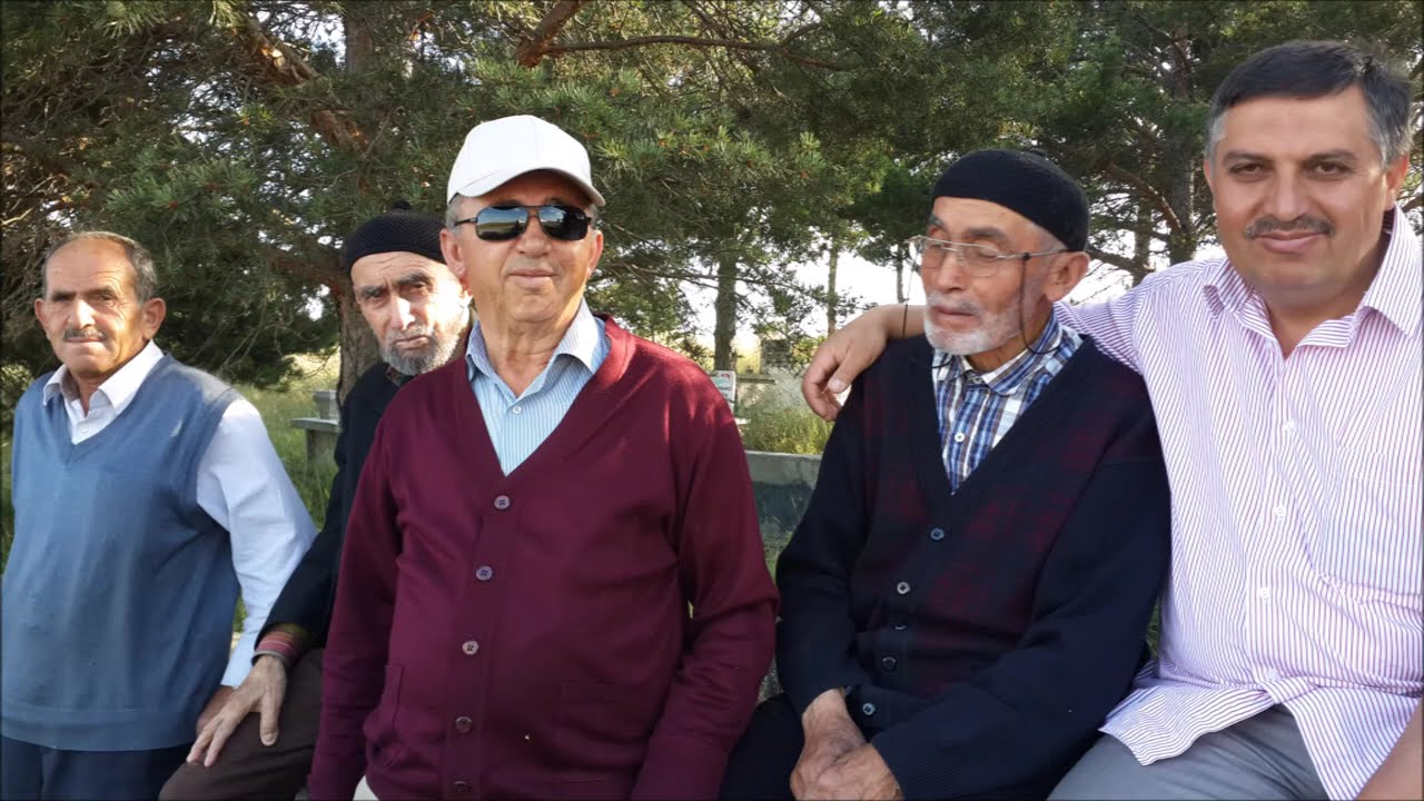 Nazlı Yare Fiske İle Taş Atan Kanlıca'lılar.!