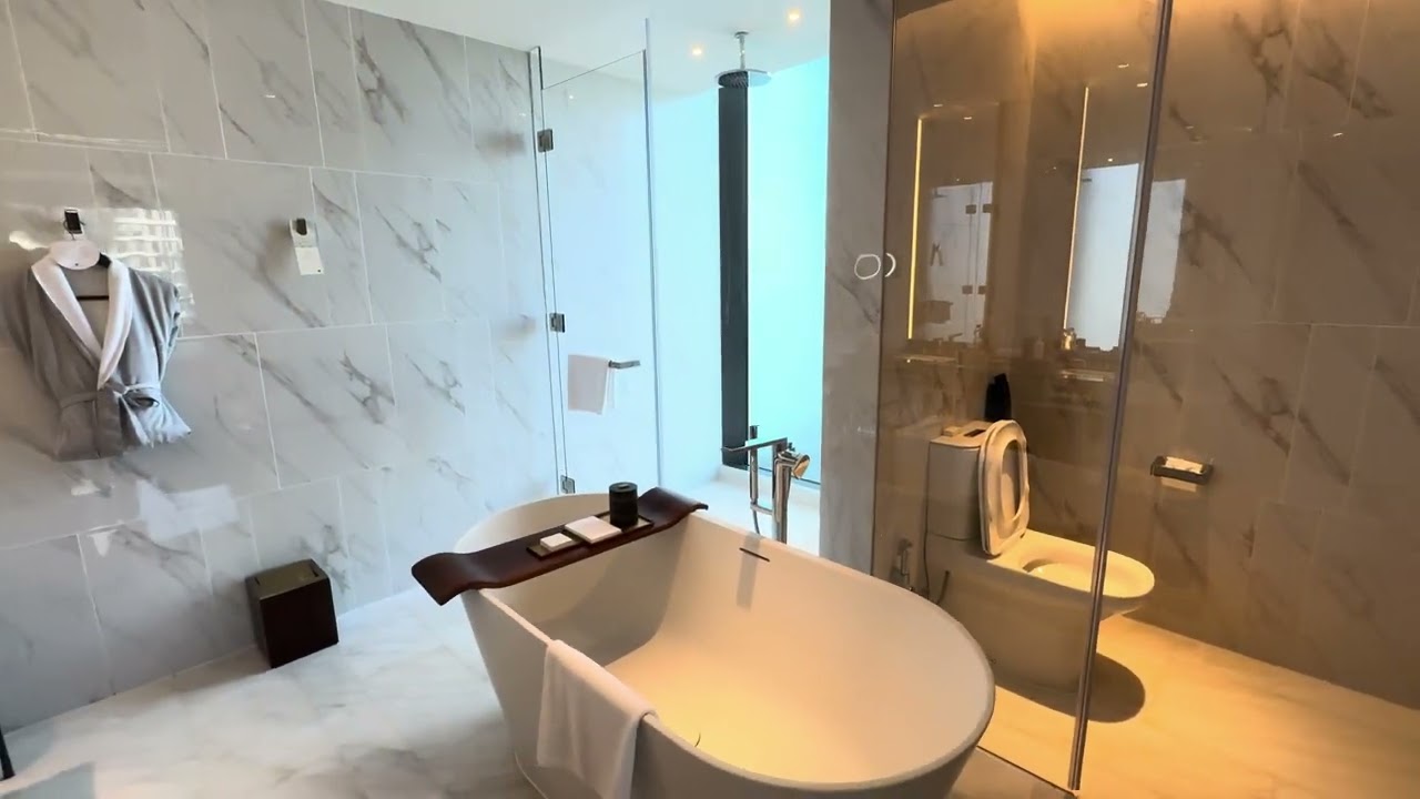 JW Marriott Hotel Nairobi (Kenya) - Junior Suite Walkthrough