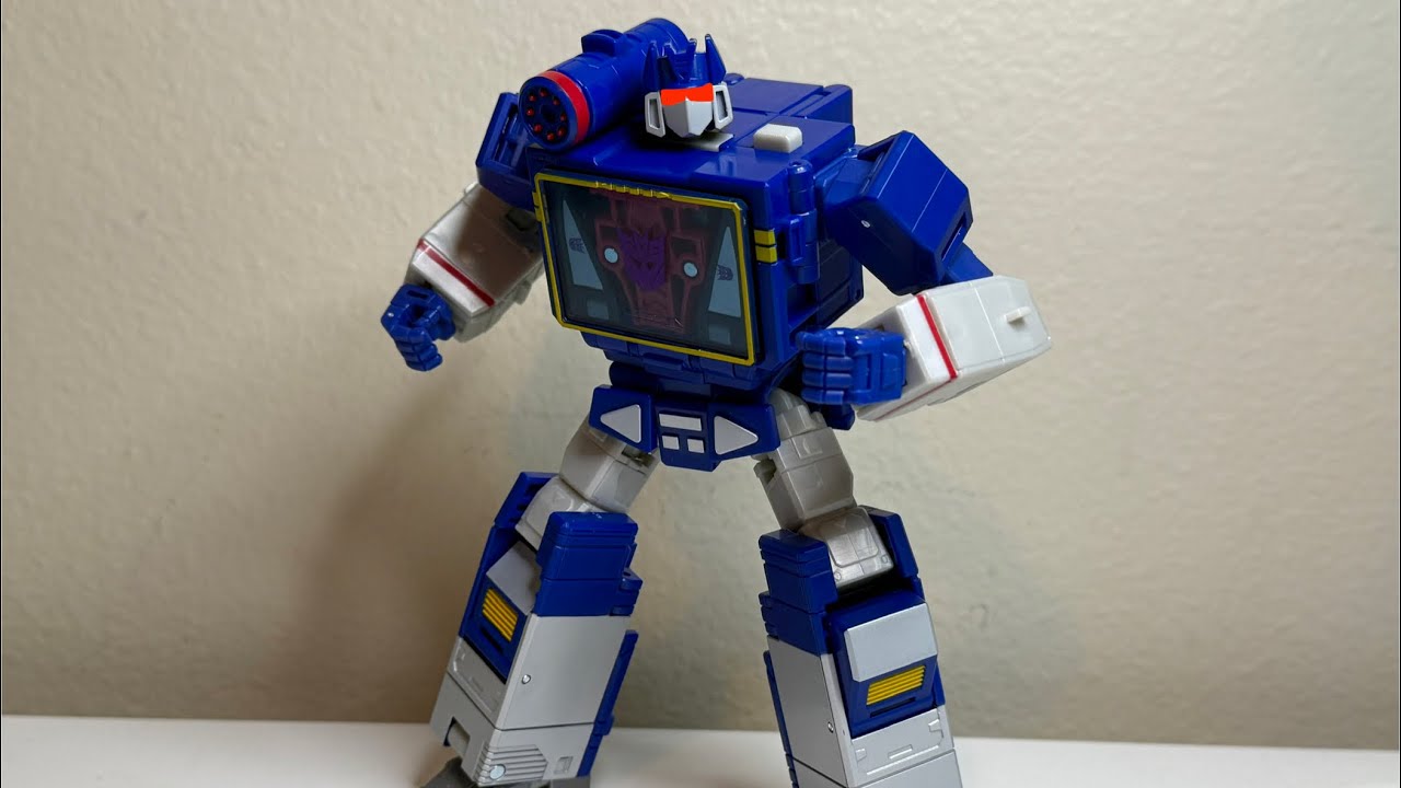 The cheapest of Mini-Masterpiece!!! Studio Series 86 Soundwave review