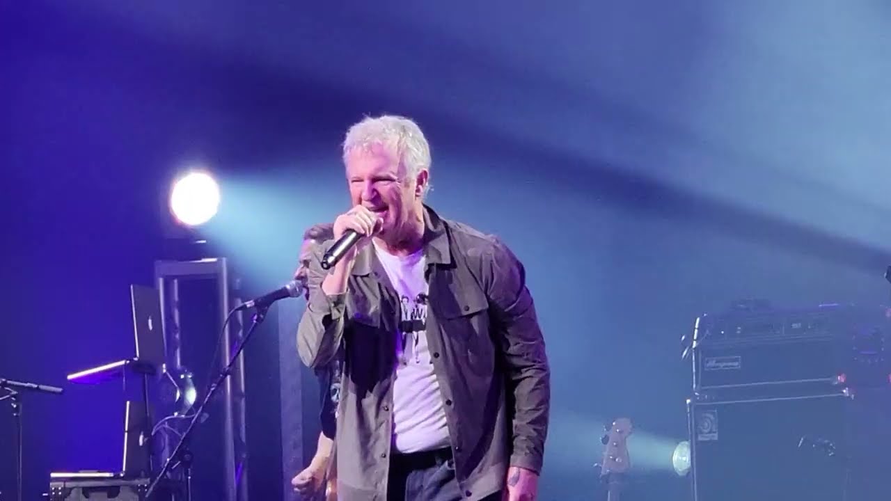 Glass Tiger - Don't Forget Me When I'm Gone Live in Winnipeg MB 11 March 2022
