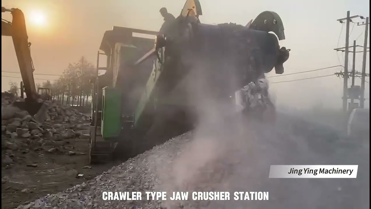Crawler type 500*700 #mobile #jaw #crusher station, 50-80t/h capacity with feeder and conveyor.